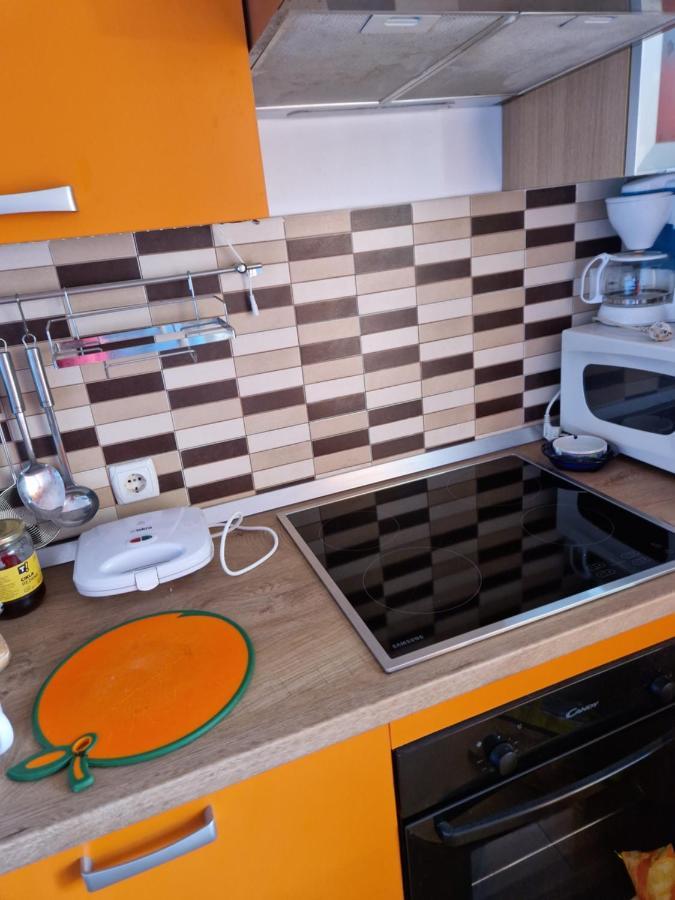 Vera Apartment Kampor Extérieur photo