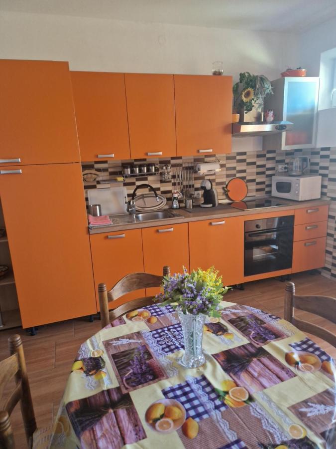 Vera Apartment Kampor Extérieur photo