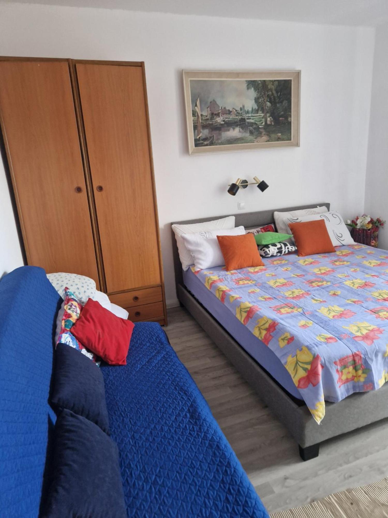 Vera Apartment Kampor Extérieur photo